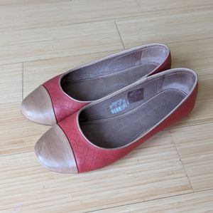 Fossil Merree Laser Cut Red Tan Leather Cap Toe Ballet Flats Women's 7